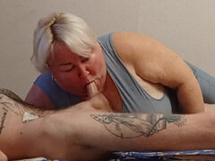 Amatööri, Iso kaunis nainen, Suihinotto, Pariskunta, Spermaa suussa, Käsihoito, Vanhempi