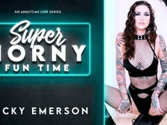 Rumpa, Fingering, Handjobb, Onani, Solo, Tuttar, Leksaker, Webb kamera