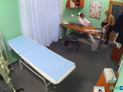 Boquete, Doutor, Transar de quatro, Lambendo, Enfermeira, Escritório, Xoxota, Uniforme