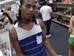 Negroa, Corno manso, Ébano negroa, Erótico, Hardcore, Pontos de vista, Pornô leve, Tatuagem