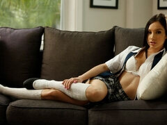 Amatør, Stor pik, Brunette, Hårdt, Naturlige bryster, Mager, Tatovering, Teenager