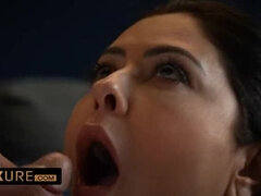 Røv til mund, Stor røv, Store bryster, Pik sutte, Lækker, Give finger, Mor jeg gerne vil kneppe, Strømper