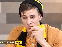 Velik kurac, Velike joške, Blondinka, Fafanje, Rjavolaska, Hardcore, Milf, Draženje