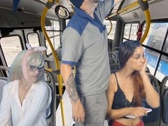 아마추어, 오랄섹스, 버스, 입에 사정, 수음, 공개적인