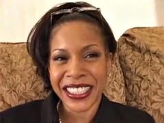 Negroa, Boquete, Morena, Jato de porra, Ébano negroa, Punheta, Interracial, Maduroa