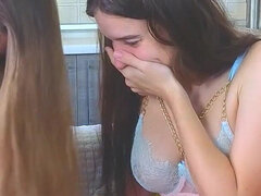 18, Amatéri, Blondína, Brunetka, Drobunké, Pissing, Teenka, Webkamera