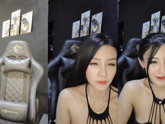 (TELEGRAM @TANTEMELA) Dini Lama Gak Liat Brutalnya - Pov