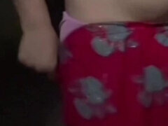 Enthousiasteling, Grote kont, Ladyboy, Masturbatie, Alleen, Tatoeage, Tieten likken