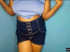 Gorgeous amateur girl gives blowjob in homemade video with her real partner