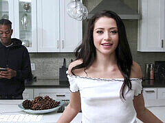 Velké péro, Černé, Stříkání spermatu, Na obličej, Drobounká, Kozičky