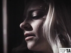 Μεγάλα βυζιά, Σπέρμα στο στόμα της, Οικογένεια, Μητριά, Ταμπού, Έφηβος, Τρίο