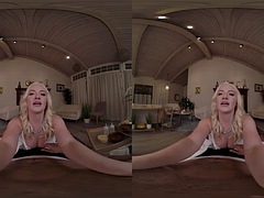 Tre dimensioni, Tette grandi, Bionda, Mamma che vorrei scoparmi, Olio, Punto di vista pov, Tette