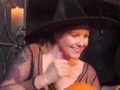 Duże cycki, Blondynka, Płeć żeńska, Lesbijka, Masturbacja, Mamuśka, Nagi, Punkt widzenia