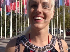 Catch MILF Porn Star Blanche Bradburry At Event