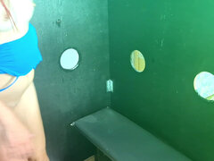 Ερασιτέχνης, Ζευγάρι, Κερατάς, Λατίνα, Κοκκινομάλα, Βυζιά, Η σύζυγος