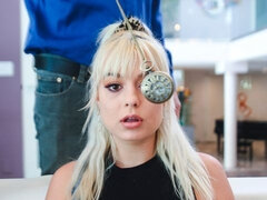 Μεγάλα βυζιά, Πίπα, Φετιχ, Μαλακία, Σκληρό, Φυσικά βυζιά, Όργιο, Έφηβος