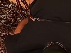 Fangenskap, Sperm skott, Dominerende kvinne, Runke, Melkespreng, Milf, Orgasme, Slave