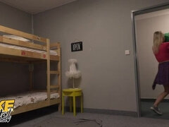 Блондинки, Минет, Глубокая глотка, Европейки, Женщины, Оргазм, Бритые, Молоденькие