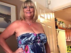 Wohlbeleibte schöne frauen, Britisch, Pummelig, Masturbation, Reif, Realität, Weibliche ejakulation, Strümpfe