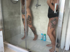 18, Fetiš, Lesbické, Pissing, Sprcha, Teenka