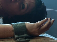 Bondage sadomaso, Pompino, Bondage, Dominazione, Umiliazione, Mamma che vorrei scoparmi, Punizione, Grezzo