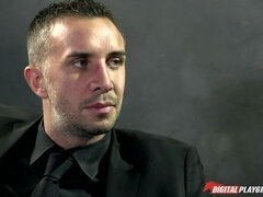 Grosse bite, En levrette, Faciale, Doigter, De plein air, Chatte, Réalité, Cheveux courts