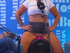 아마추어, 엉덩이, 큰 가슴, 쿠거, 자연의 가슴, 잡년, 분출, 바이브레이터