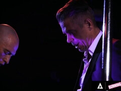 Anál, Kuřba, Prsatá, Stříkání spermatu, Drsné akce, Tetování, Švédská rojka, Kozičky