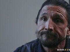 Κώλος, Μεγάλα βυζιά, Πίπα, Μελαχροινή, Μαλακία, Φυσικά βυζιά, Πρώτου προσώπου, Πραγματικότητα