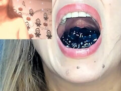 Amaterji, Ekstremno, Fetiš, Food, Vstavitev, Latinka, Milf, Tetovaže