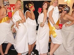 18, Stor stjärt, Stora tuttar, Avsugning, Doggystyle, Grupp, Mager, Tonåring