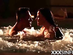 Grosser schwanz, Blasen, Braunhaarige, Geile alte tussi, Milf, Muschi