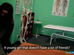 Brunetka, Doktor, Fetiš, Výprask, Kancelária, Špeh, Uniforma, Voyeur