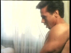 18 años, Verga grande, Tetas grandes, Corridas, Peludo, Interracial, Orgía, Coño