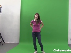 Brunette brune, Club, Européenne, Rasée, Softcore, Adolescente, Nénés