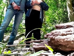 Bbw, Veľký zadok, Striekanie semena, Homemade, Mamina, Vonku, Na verejnosti, Ovisnuté prsia