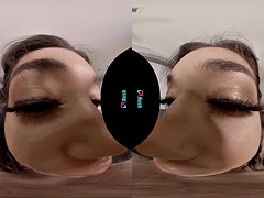 Tridimensionnel, Grosse bite, Sucer une bite, Brunette brune, Bulgare, Fille latino, Pov, Réalité