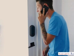 Svart, Brunett, Sperma i munnen, Ansiktsbehandling, Klackar, Latina, Rakad, Tuttar