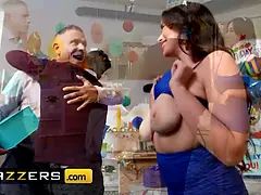 Anaali, Isot tissit, Suihinotto, Ruskeahiuksinen, Hd, Hirviö