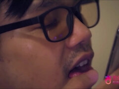 Azjatka, Tyłek, Duży tyłek, Duży kutas, Obciąganie, Brunetka, Japoński, Naturalne cycki