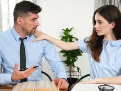 Rit, Velik kurac, Fafanje, Rjavolaska, Doggystyle, Naravne joške, Najstnice, Joške