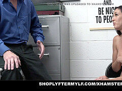 Cougar milf, xxx, shoplyfter