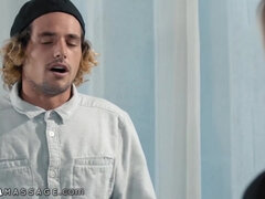 Duży tyłek, Lizanie, Masaż, Mamuśka, Olej, Cipka, Prysznic, Macocha