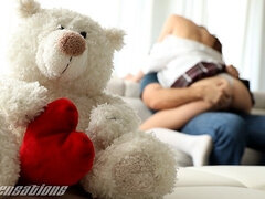 18, Sperma shot, Fetisch, Hardcore, Liten och nätt, Kjol, Uniform, Upskirt