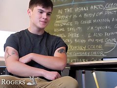 Americké, Velké péro, Kuřba, Přírodní prsa, Piercing, Zrzavé, Rimjob, Tetování