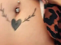 Stor rumpe, Kukk suging, Sperm skott, Latina, Naturlige bryster, Synsvinkel, Fitte, Tattovering
