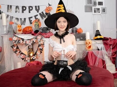 18 ans, Anal, Cul, Grosse bite, Seins naturels, Maigrichonne, Adolescente, Nénés