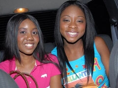 18 jaar, Grote kont, Grote lul, Pijpbeurt, Hondjeshouding, Natuurlijke tieten, Tiener, Tieten likken