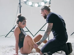 Spicy model takes rock solid cock up her asshole