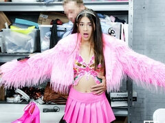 18, Iso kulli, Suihinotto, Ruskeahiuksinen, Luonnolliset tissit, Laiha, Teini, Tissit